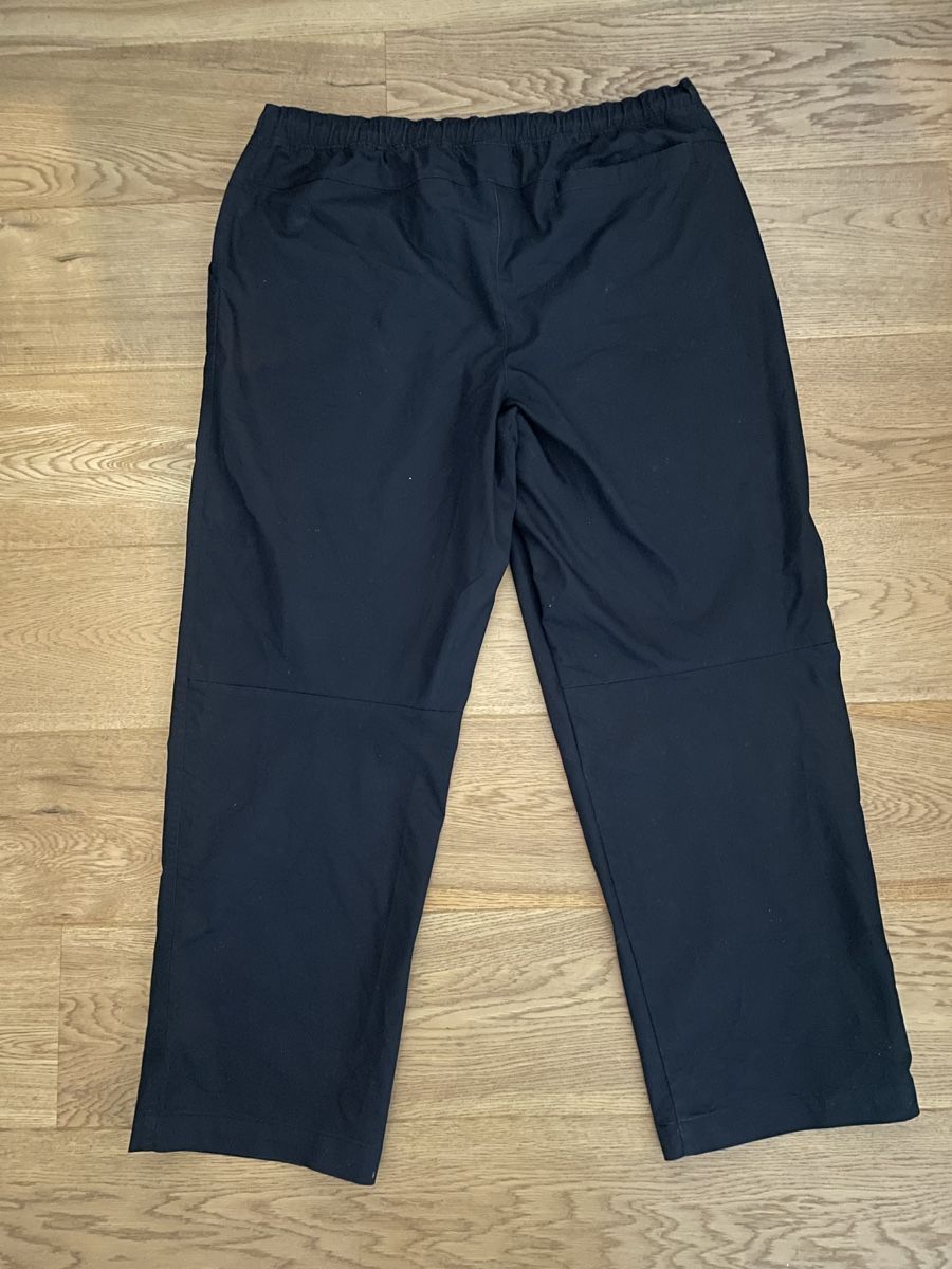 Hosen: Nike Trackpants – Neu (gemäss Beschreibung) aus Visp von lut_8nkc 1