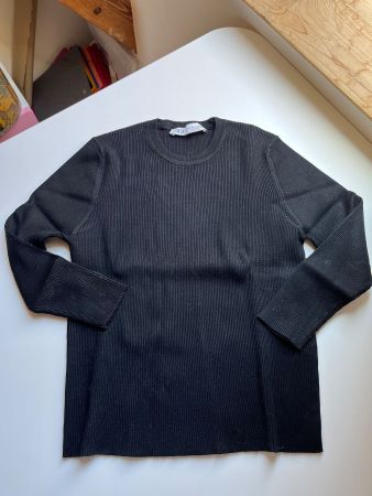 Pull Zara noir côtelé, taille XL - parfait pour l'hiver!