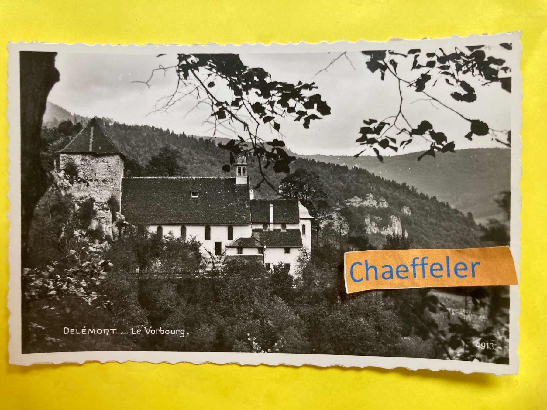 Cartoline postali: Delémont - Le Vorbourg – Usato da Zürich venduto da Chaeffeler