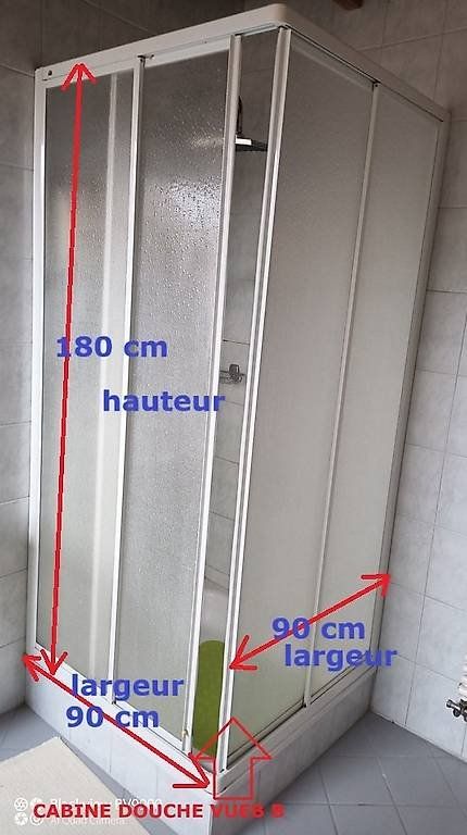 Docce: Cabine douche – Usato da Bulle venduto da Parapefg 1