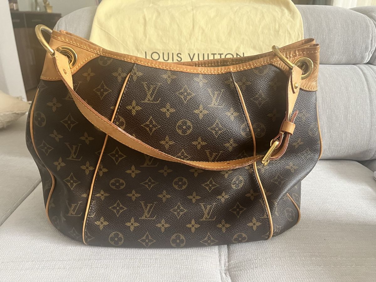 Louis Vuitton Sacs femmes: ORIGINAL LV Galleria – D'occasion à Niederlenz par luxe_1968 1