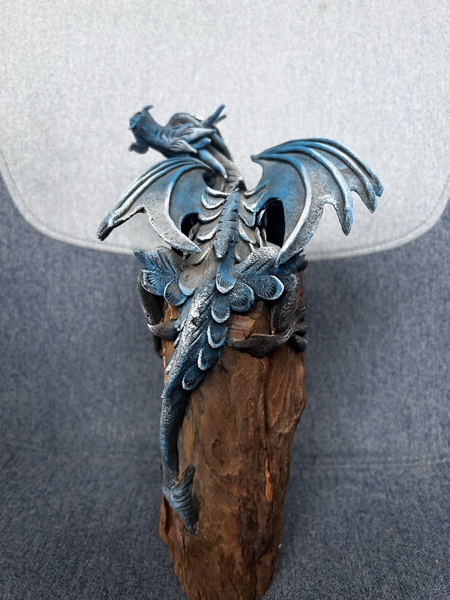 Sculture & Statue: Figurine dragon sur bois bleu argenté – Usato da Cugy FR venduto da luc_7q2j 4