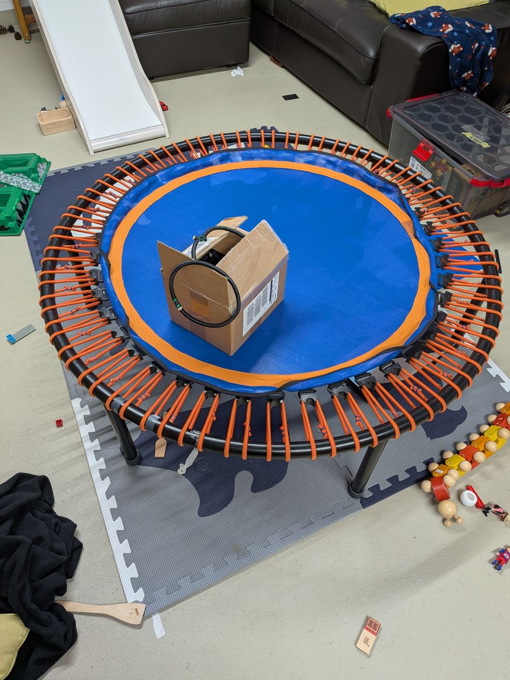 Bellicon Trampolini: Bellicon Trampolin 125cm – Usato da Winterthur venduto da losa007