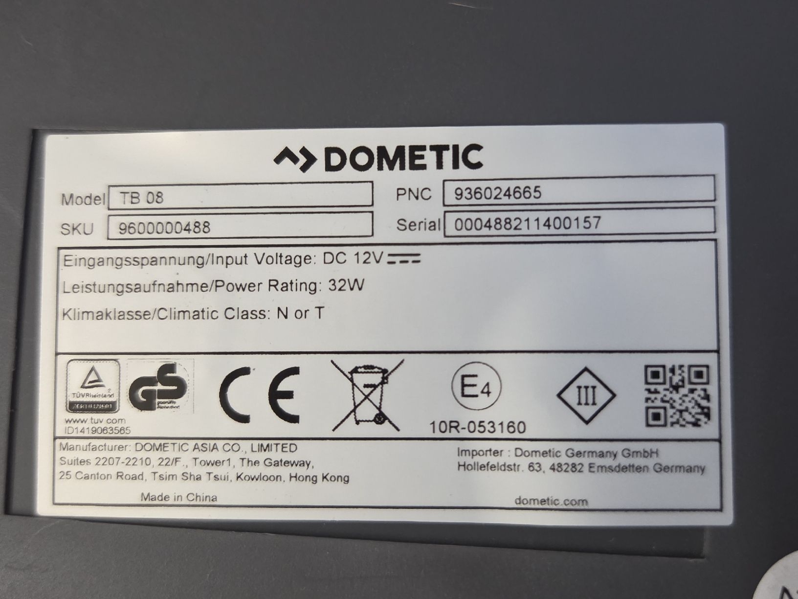 Dometic Frigoriferi & Refrigeratori: Dometic TB08 Kühlbox 12V DC  – Usato da Oberhasli venduto da General-Dealer 7