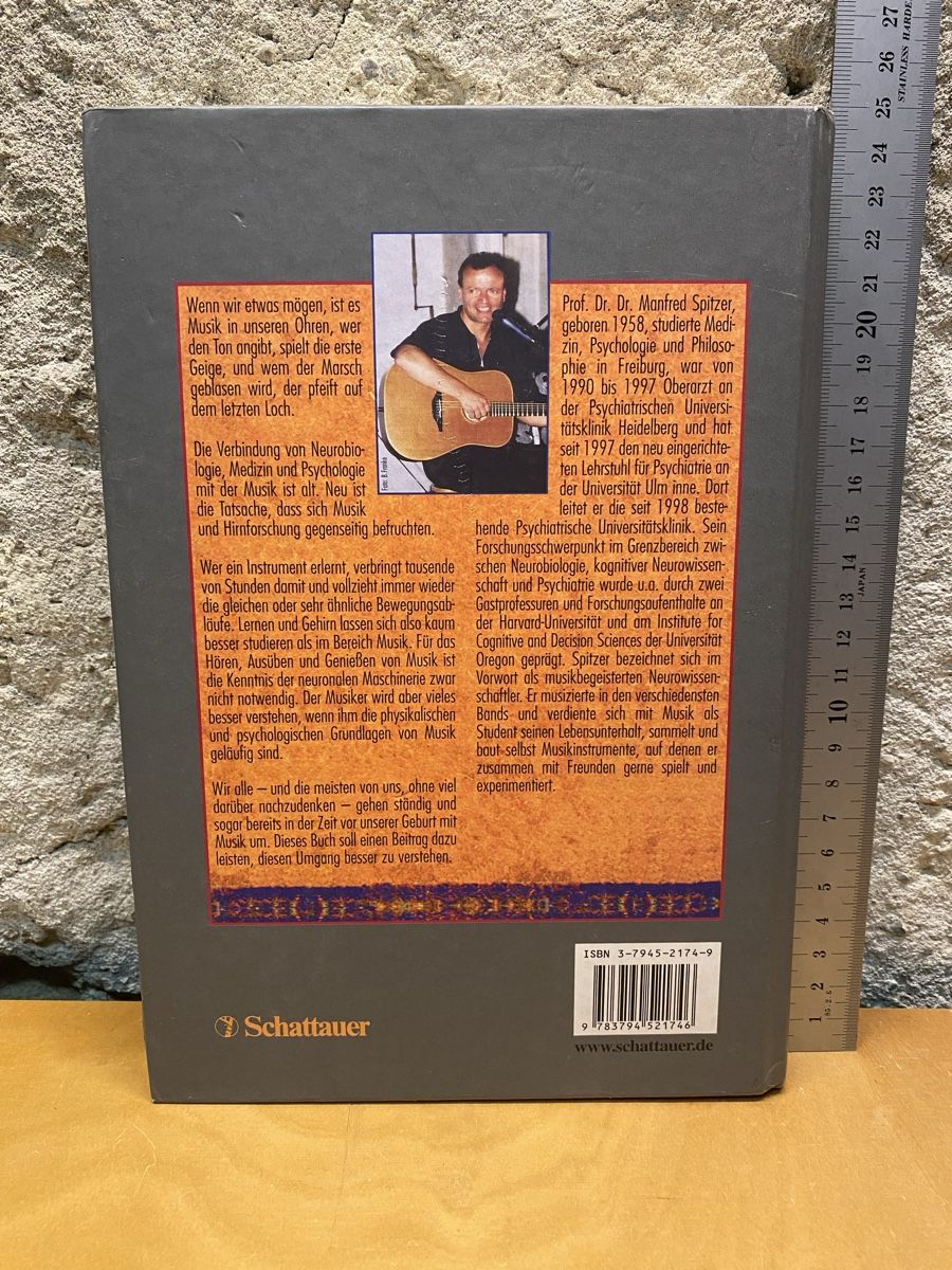 Bücher: Fachbuch: Musik im Kopf, Schattenhauer – Gebraucht aus St.Gallen von kingsamas 2
