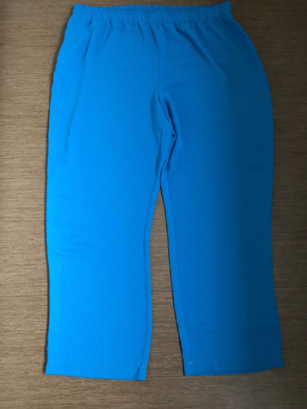 Hosen: Hellblaue Sommerhose Grösse 48 – Gebraucht aus Bern von Nole6
