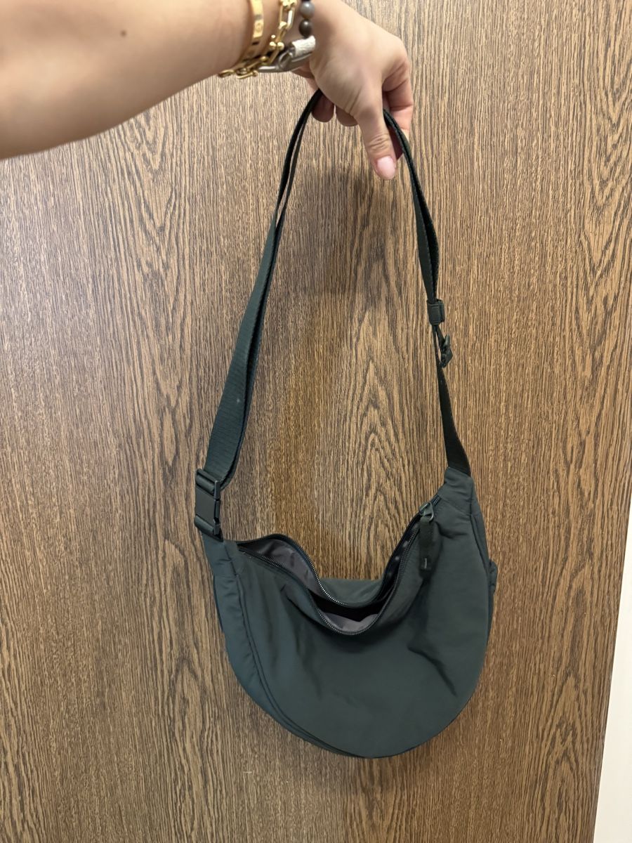 Uniqlo Borse: Uniqlo bum bag – Nuovo (secondo la descrizione) da Zürich venduto da ann_mr2x 2