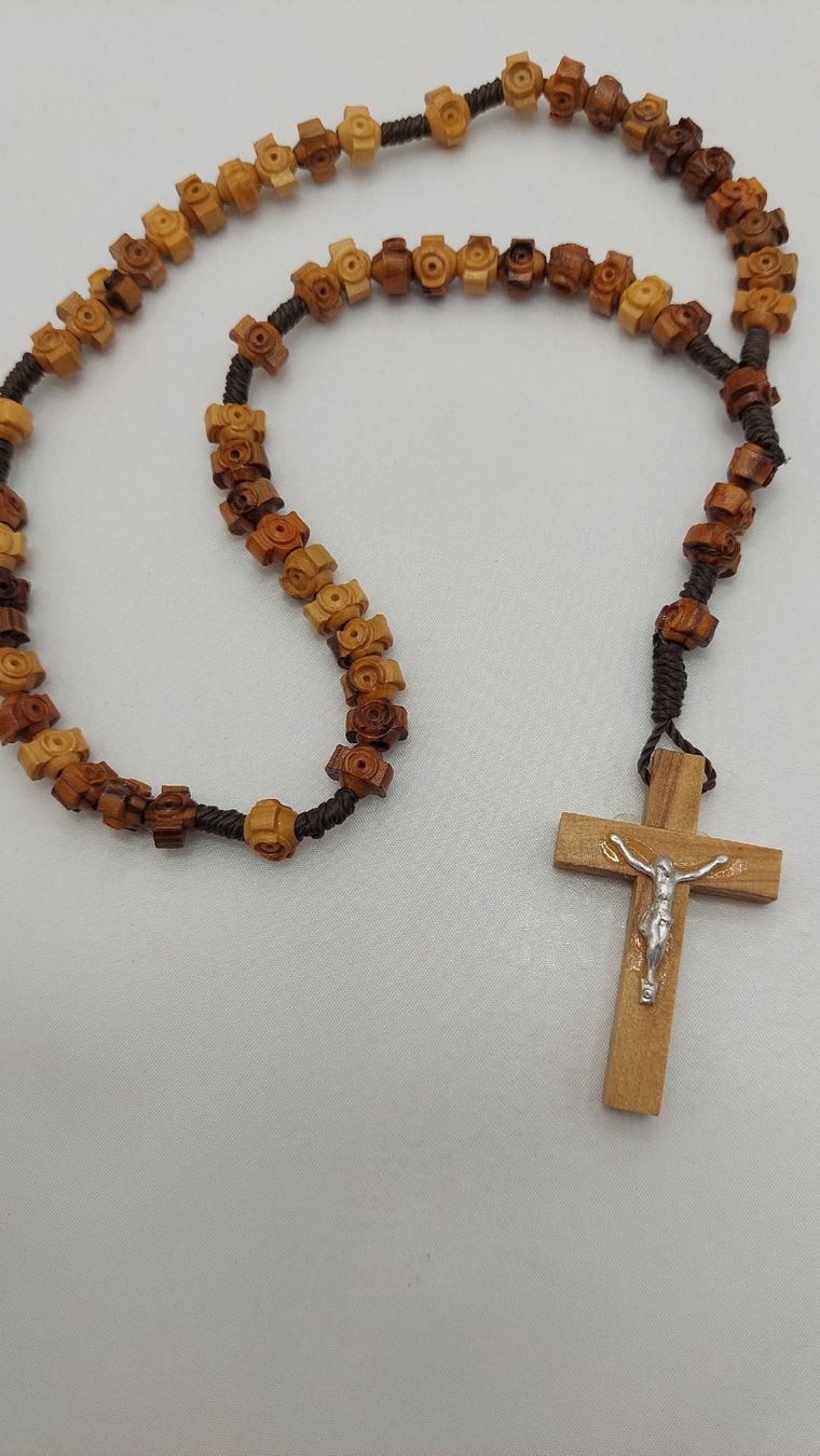 Autres bijoux: Très joli chapelet – Neuf avec emballage d'origine à Marsens par carobazar 1