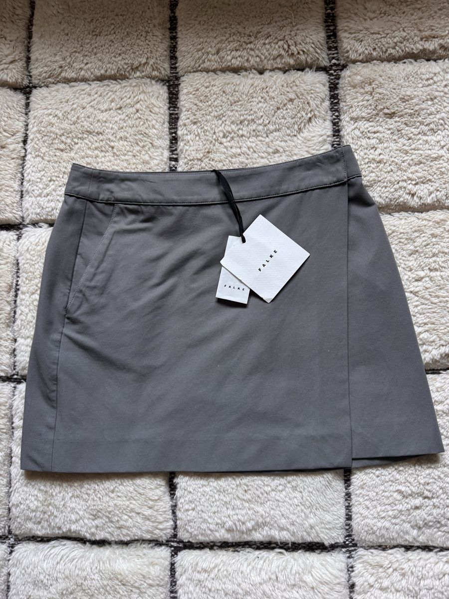 Falke Gonne: FALKE Minirock, Gr. 34 – Usato da Wilderswil venduto da Renaissance1