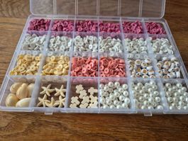 Basteln: Umfangreiches Perlen-Set, viele Farben & Formen!