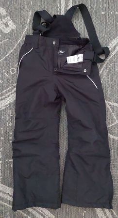 Schneehose schwarz Grösse 122-128 für Kinder
