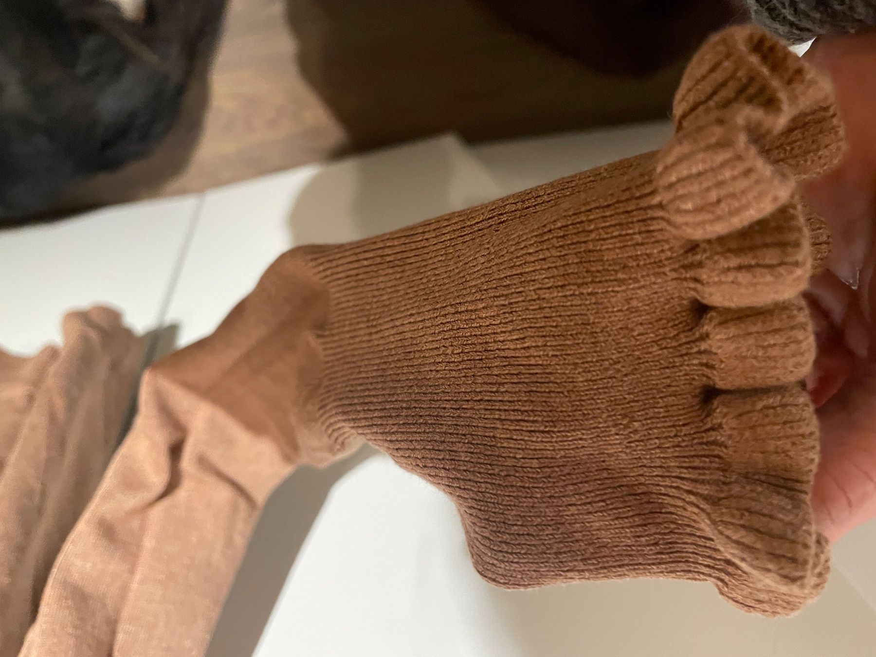 Maglioni & Felpe: Rollkragenpullover gr s karamell – Usato da Scherz venduto da Mandarine8 2