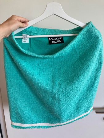 Wunderschöner Tweed Rock von Moschino - nur 2 mal getragen