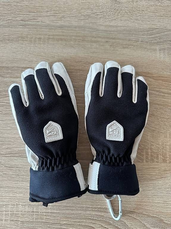 Sonstige Accessoires für Herren: Handschuhe Hestra wie neu  – Neu und originalverpackt aus Solothurn von nev_7qmh 3