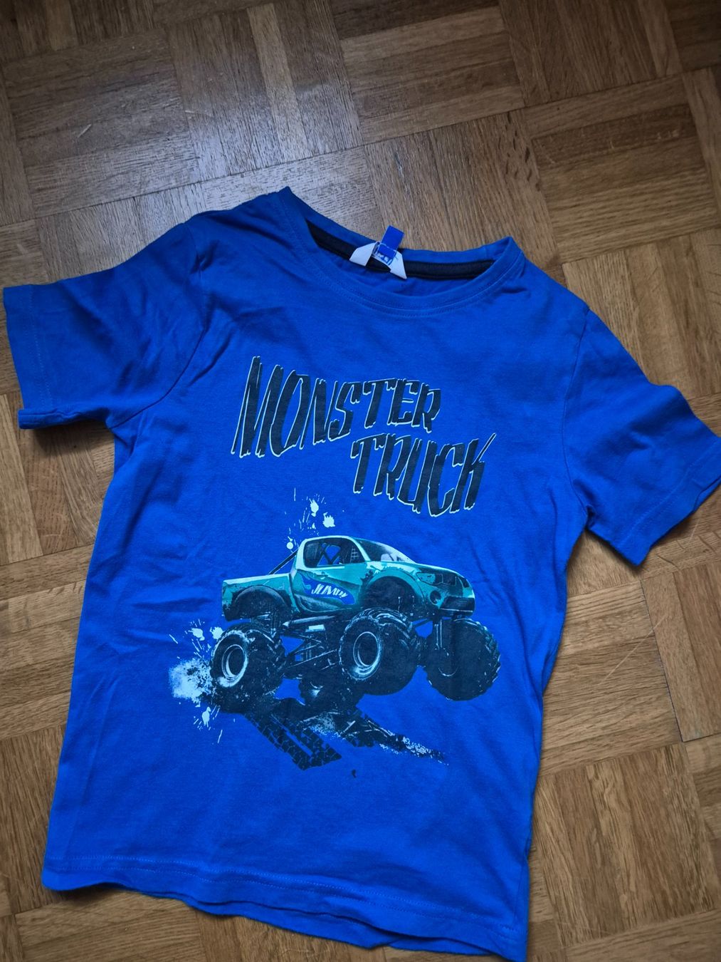 Hemden, T-Shirts & Polos: Kurzarmshirt blau, Gr. 128 – Gebraucht aus Dietikon von grafad