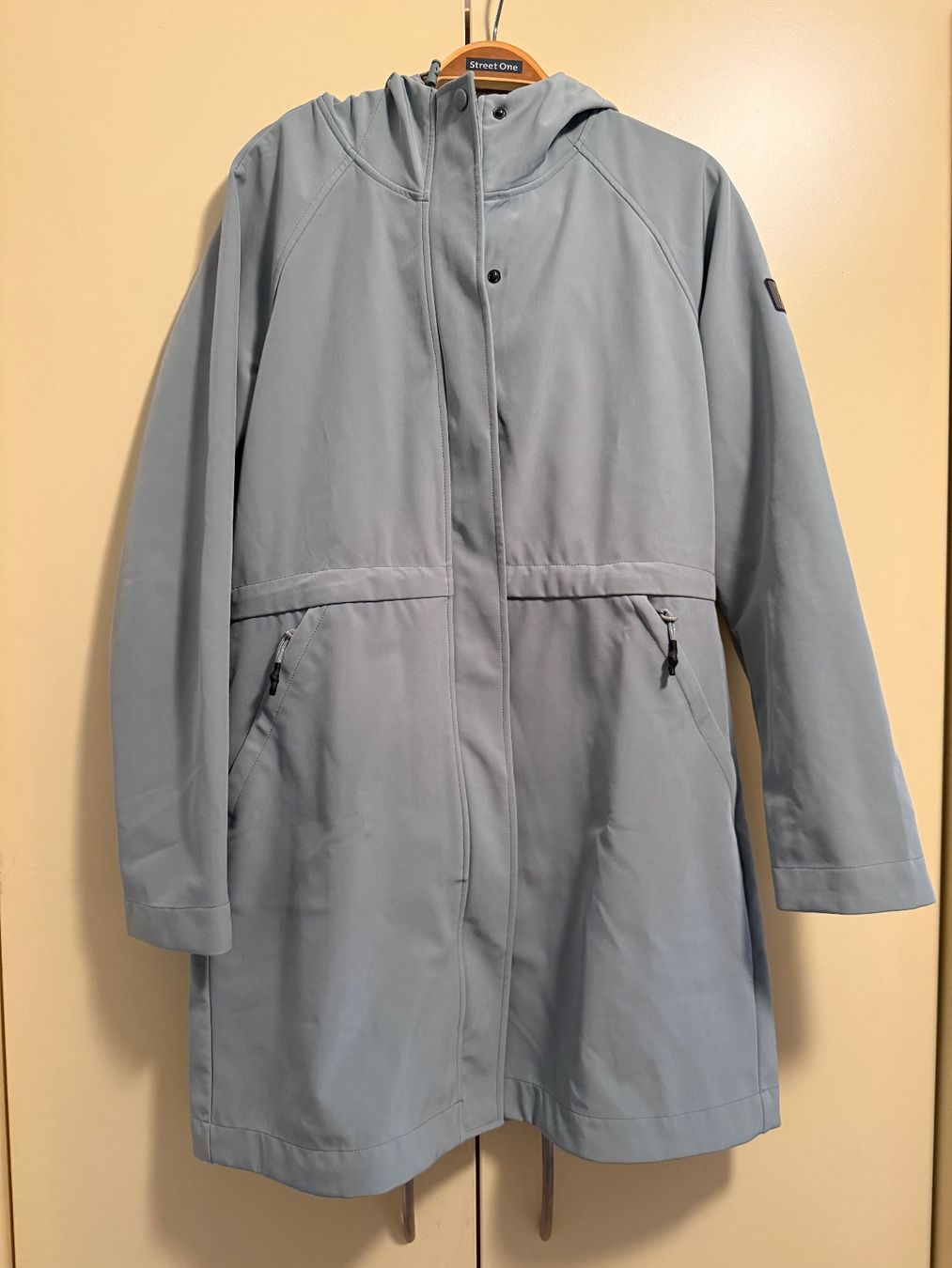 Giacche: Regenjacke – Usato da Wettingen venduto da Clodle81
