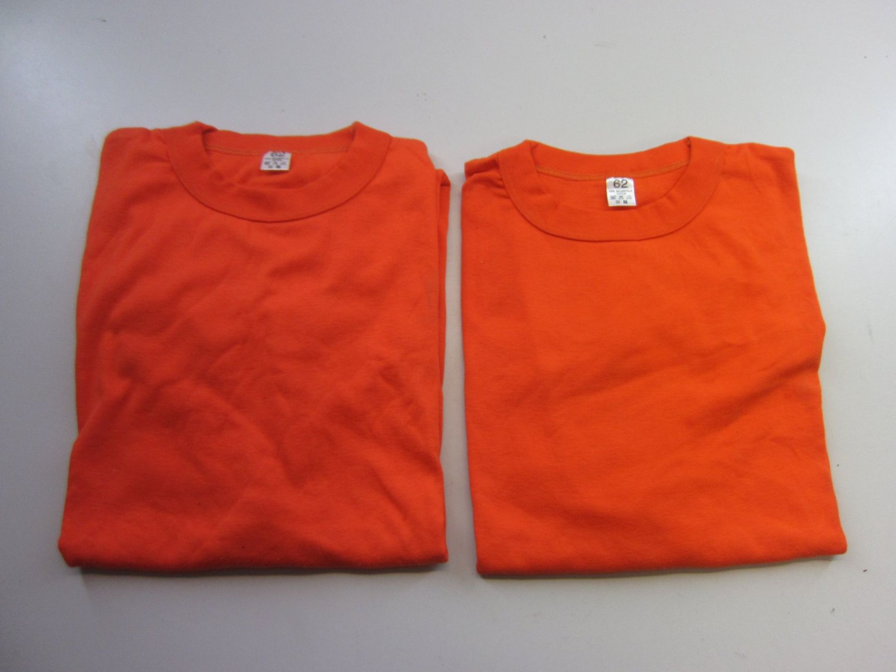 T-Shirts: 2 T-Shits Zivilschutz Gr 62 – Neu (gemäss Beschreibung) aus Kilchberg ZH von Cuculus1