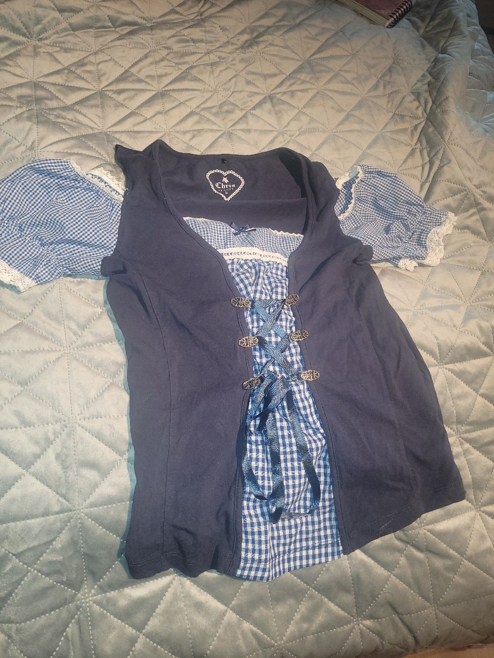Camicette: 1 mal getragene Bluse – Usato da Bottenwil venduto da dor_7r89