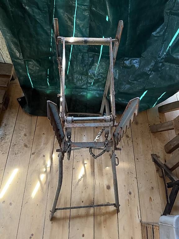 Alle Werkzeuge: Holzbürdelgerät antik – Gebraucht aus Regensdorf von Basc 2