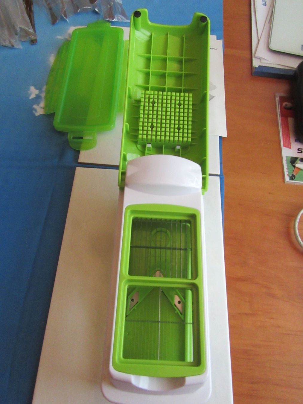 Elettrodomestici da cucina: Multischneider "Kompakt" von Genius – Usato da Wattwil venduto da wampi 1