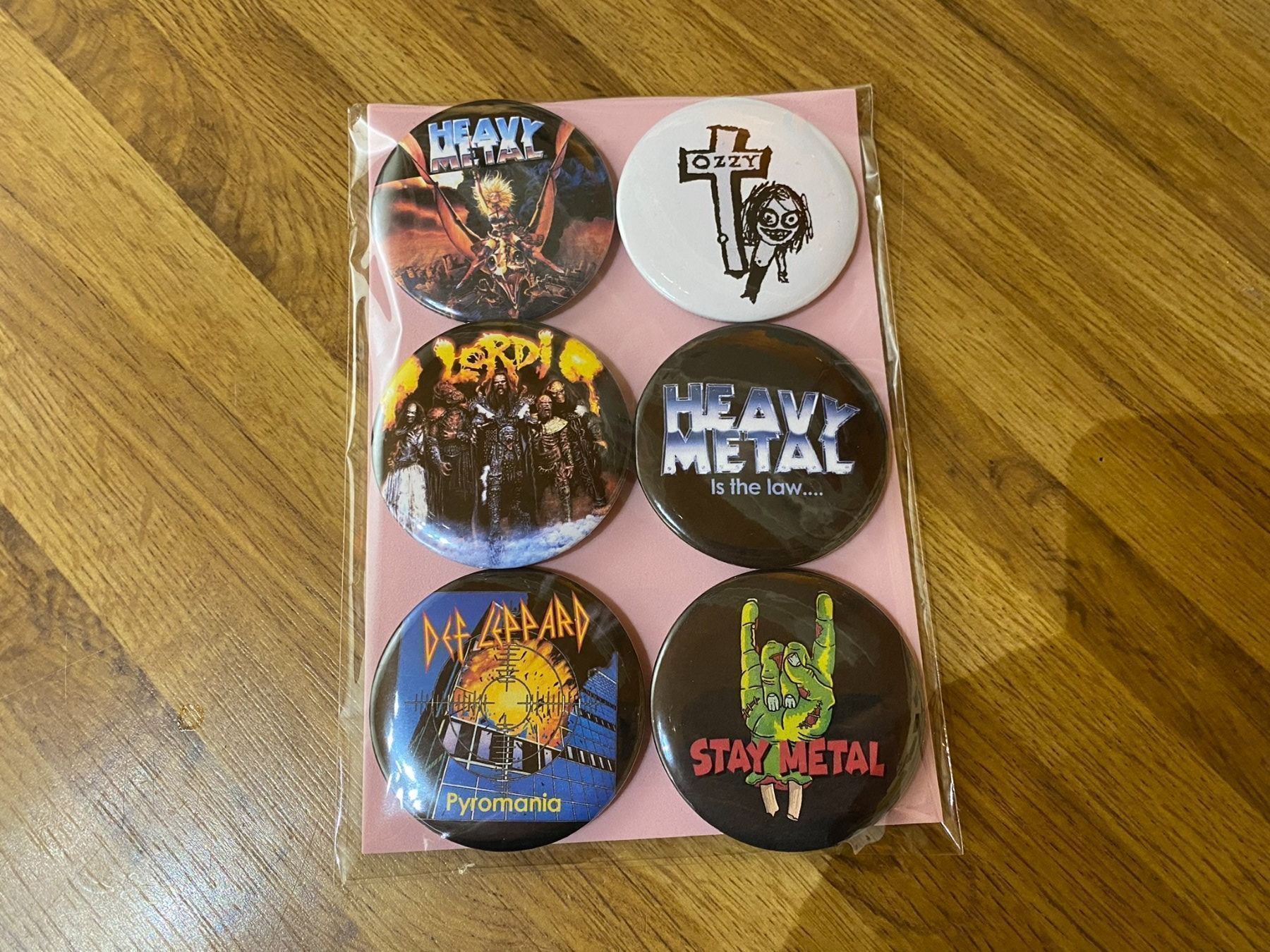 Calamite: Ozzy Osbourne,Lordi, Def Leppard Magnete – Nuovo (secondo la descrizione) da Basel venduto da FatCatPacksTheRatt