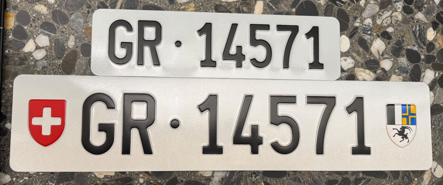 Insegne: GR 14571 - Autonummer Top Preis – Nuovo e nell'imballaggio originale da Chur venduto da ___GR___