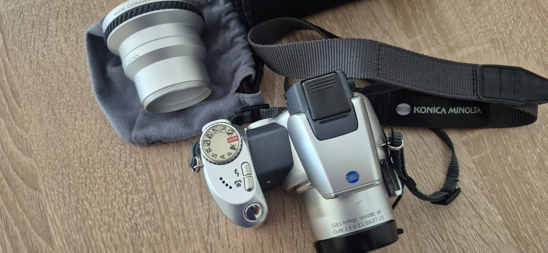 Minolta Fotocamera: Konica Minolta Digital Kamera – Usato da Lyss venduto da Delta-1 1