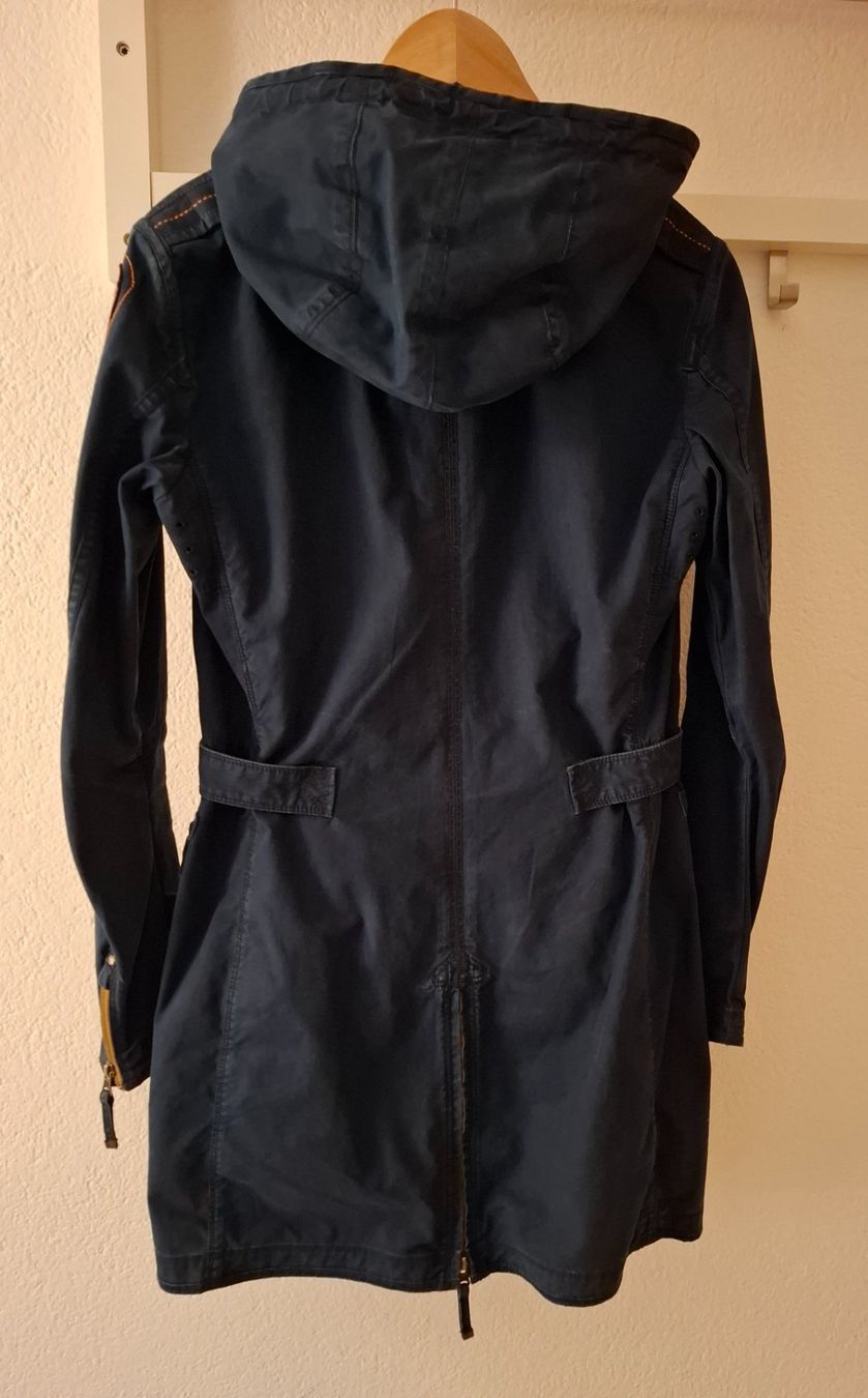 Parajumpers Vestes: Parajumpers blau Baumwolle – D'occasion à Leukerbad par mortil3 1