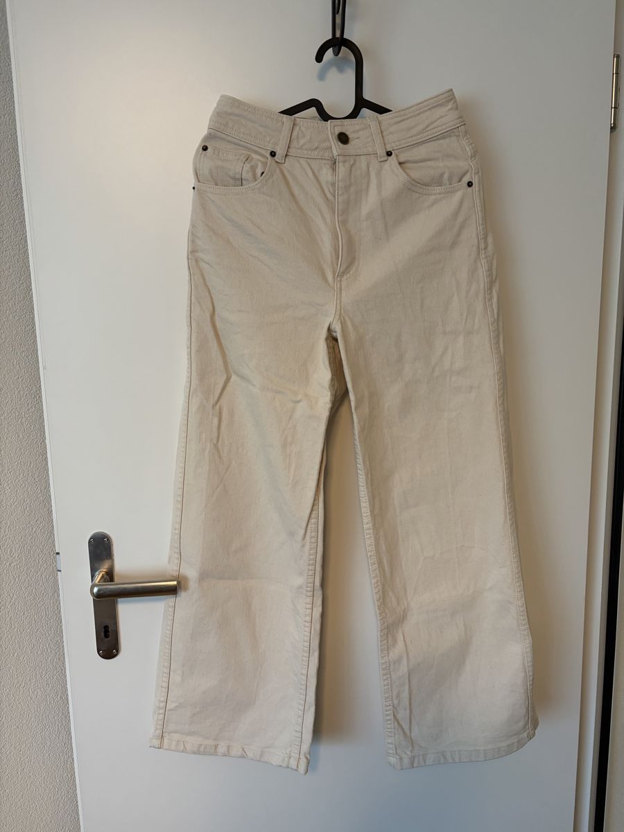 Sezane Jeans: Sezane Jeans Ecru – Usato da Winterthur venduto da ana_z7yd 5