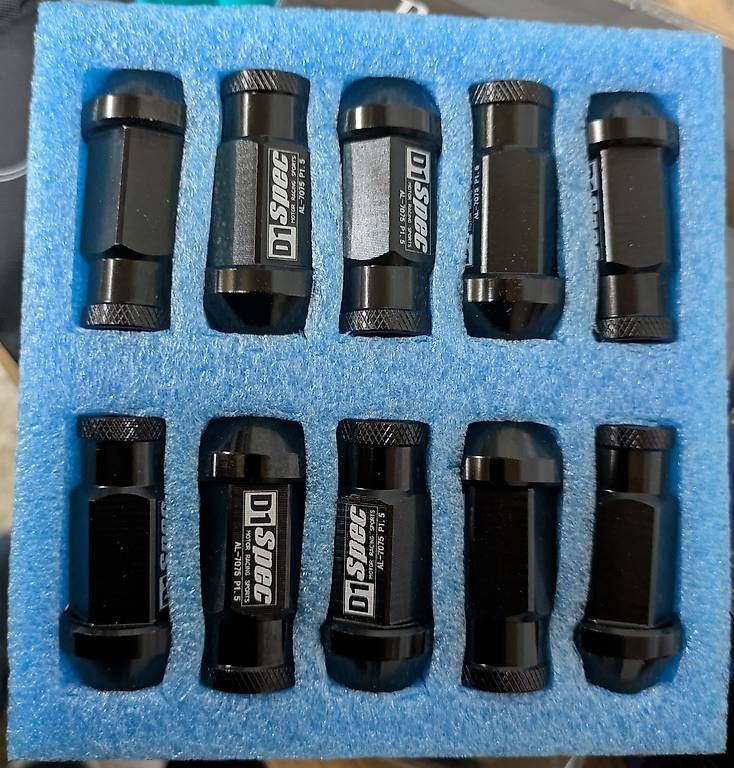Alle Autoersatzteile: Ecrous D1 Spec – Gebraucht aus Crissier von Shookola 1