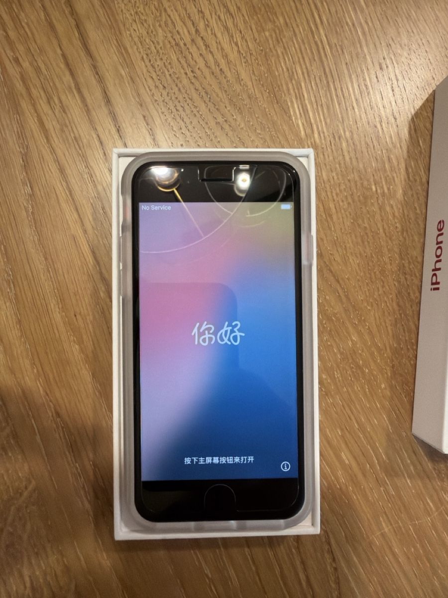 Apple Telefoni cellulari / Smartphones: Apple iPhone SE 3. Generation 64GB – Usato da St.Gallen venduto da perce19