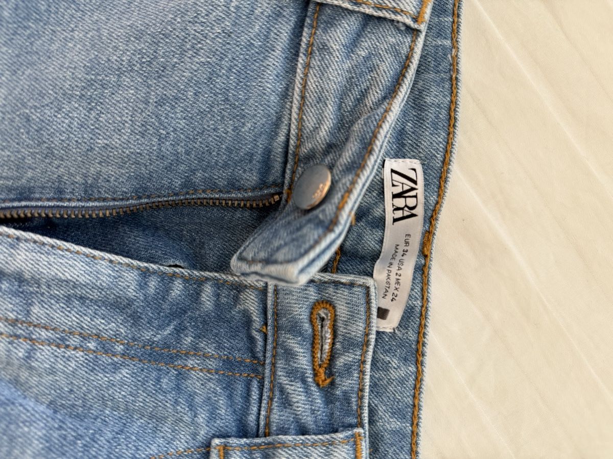 Zara Jeans: Zara Jeans, Grösse 34 – Nuovo (secondo la descrizione) da Volketswil venduto da habibeoez 2