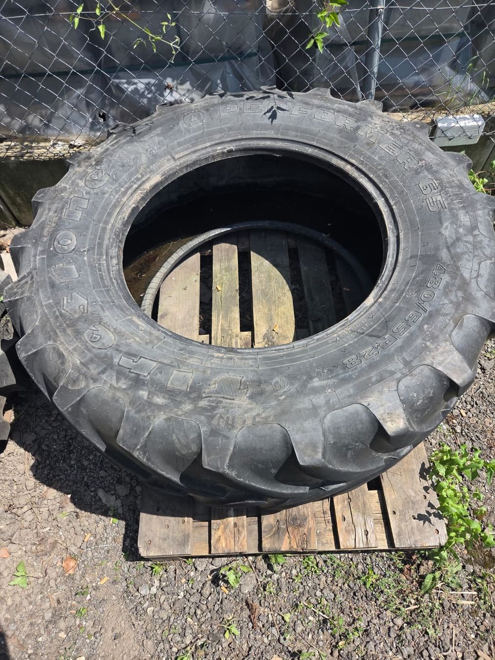 Pneumatici & Ruote complete: Traktor Pneu 480/65R28 – Usato da Mels venduto da lad_8ctm