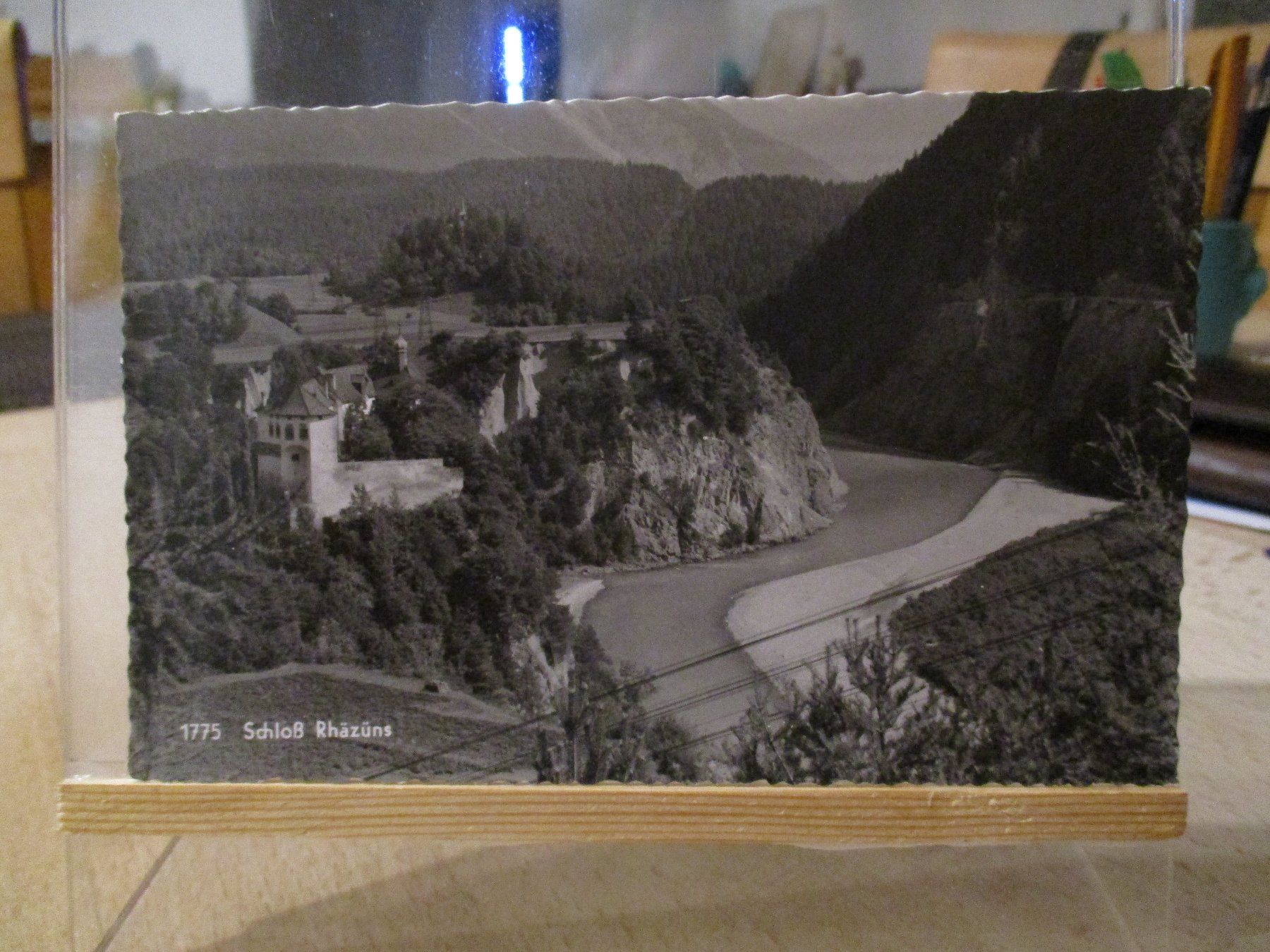 Ansichtskarten: Schloss Rhäzüns Postkarte   1 – Gebraucht aus Felsberg von sanwill
