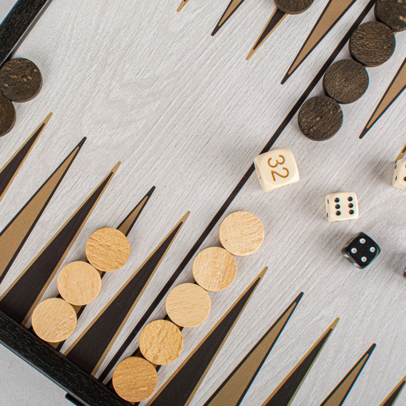 Giochi: Coffret échecs et backgammon 2 en 1 de style classique  NEUF – Nuovo e nell'imballaggio originale da Meyrin venduto da ChiaraMania 2