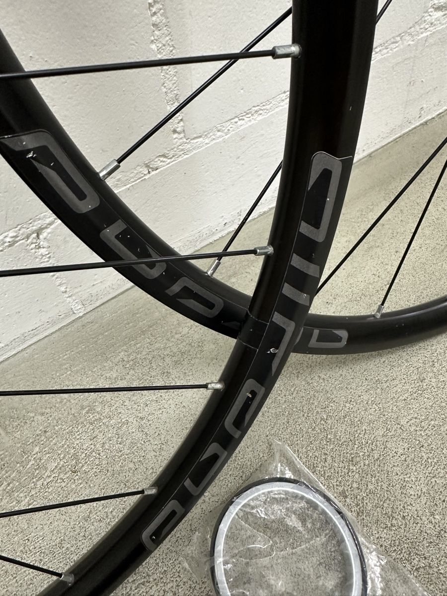 Cerchioni: Mavic Allroad Disc Laufradsatz – Usato da Baden venduto da bruttototal 3