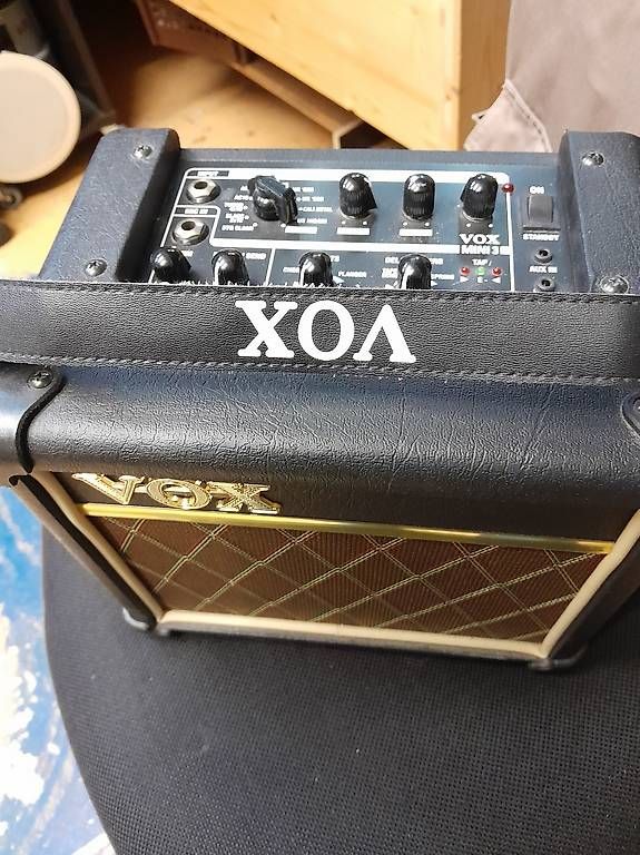 Verstärker: Guitar Amplifier VOX mini 3 – Gebraucht aus Lausanne von EdwinBOSU
