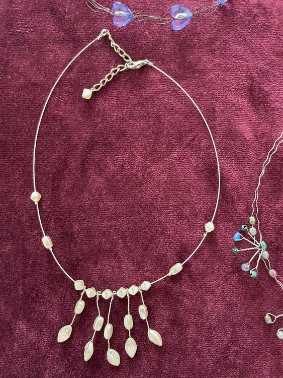 Autres bijoux: Lot Schmuck : 4 Halsketten, Modeschmuck – D'occasion à neuenhof par cocoros 3