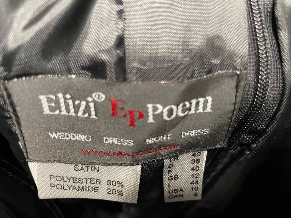 Robes: Ballkleid – D'occasion à Rüfenach AG par Trompetra 1