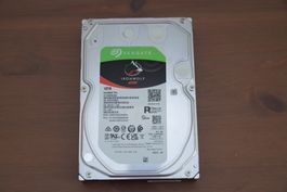 Disk SATA 10Tb Seagate IronWolf Pro NAS - 11853 Stunden