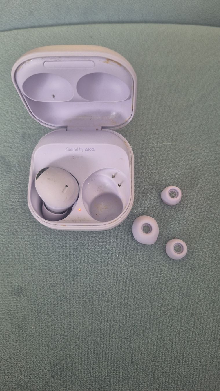 Samsung Cuffie: Kopfhörer Samsung Buds – Difettoso da Luzern venduto da portres 1