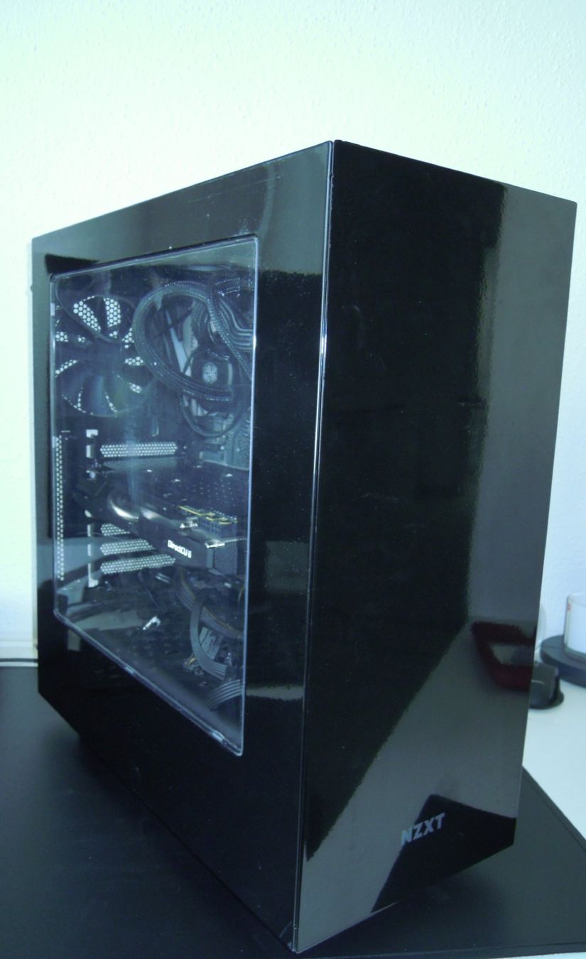 PC: Desktop-PC (Defekt) mit sehr hochwertigen Komponenten – Difettoso da Laupersdorf venduto da Naras