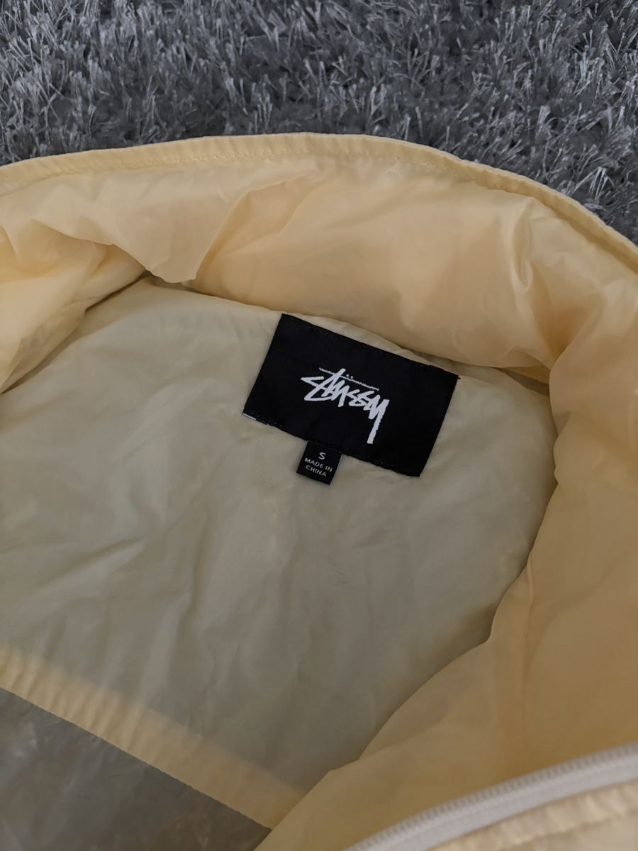 Cappotti: Stüssy Raincoat Yellow Jacket – Nuovo (secondo la descrizione) da Brislach venduto da edu_t6pq 3