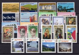 R6141  /  Nouvelle Zélande 1971/72/73 complètes neuves XX