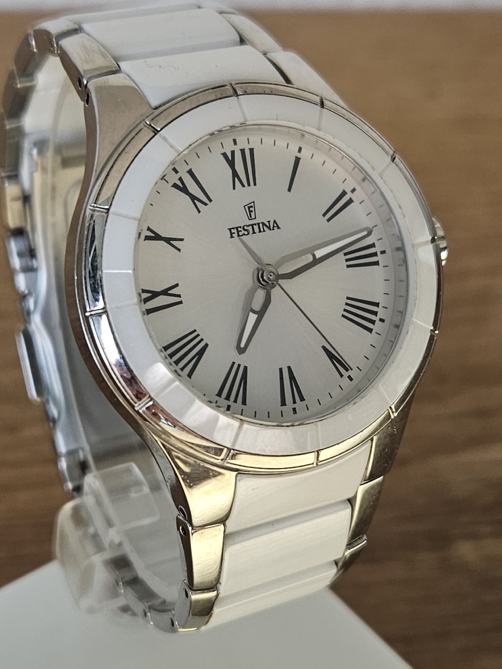 Festina Montres: Festina Damenuhr 38mm – D'occasion à Flamatt par pie_f9zm 1