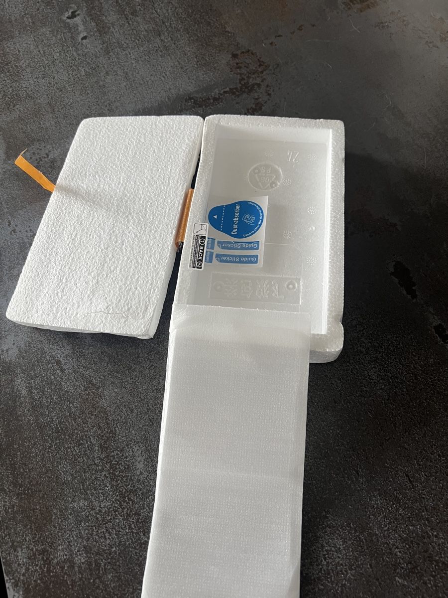 Apple Telefoni cellulari / Smartphones: Vitre de protection iPhone 13 Pro Max – Nuovo e nell'imballaggio originale da Châtel-St-Denis venduto da Calou1820