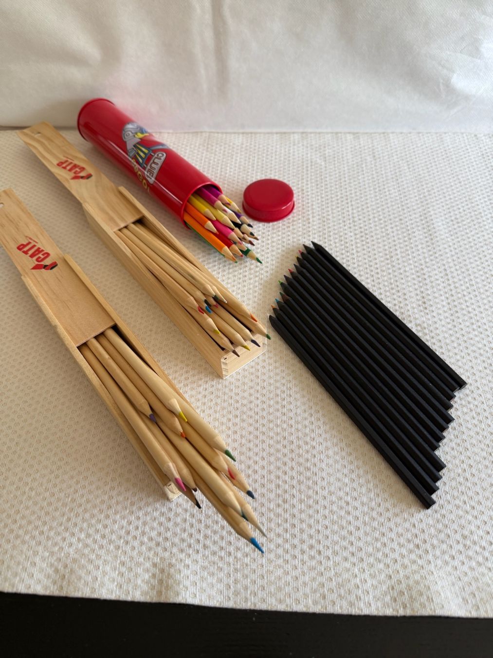 Matite, matite colorate & gessi: Crayons de couleurs – Usato da Sion venduto da accroshoes 7