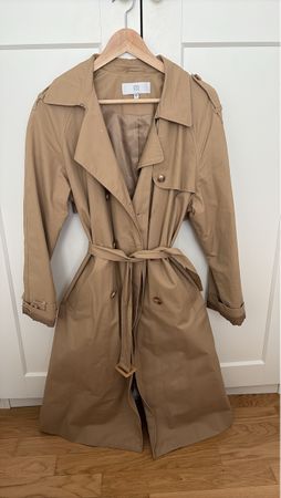 Beige Trenchcoat, Grösse 40, gebraucht