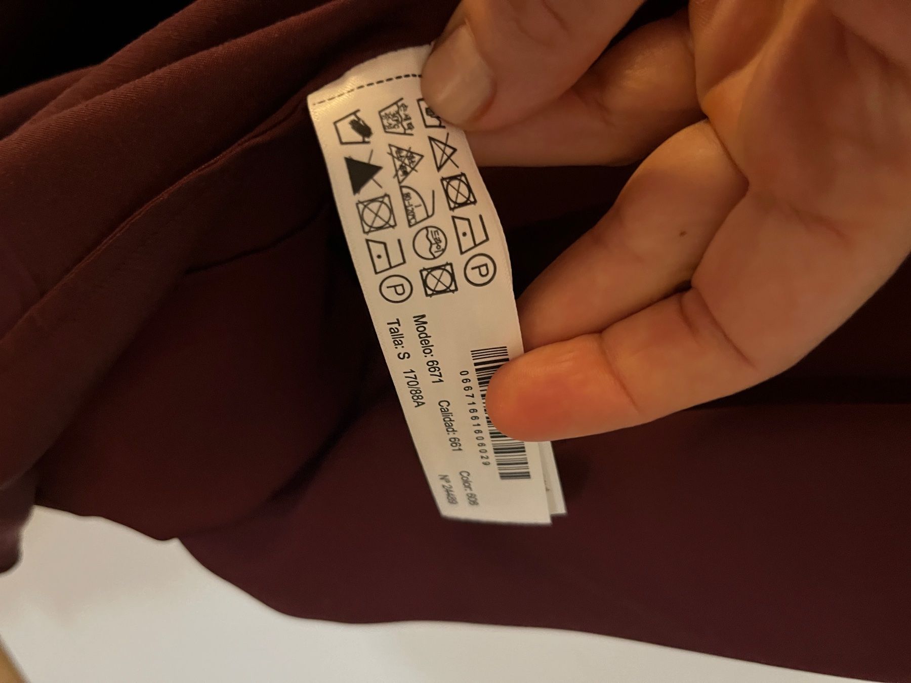 Massimo Dutti Vestiti: Maroon Maxi Dress by Massimo Dutti Size S – Nuovo e nell'imballaggio originale da Bözberg venduto da Vally_Free 3