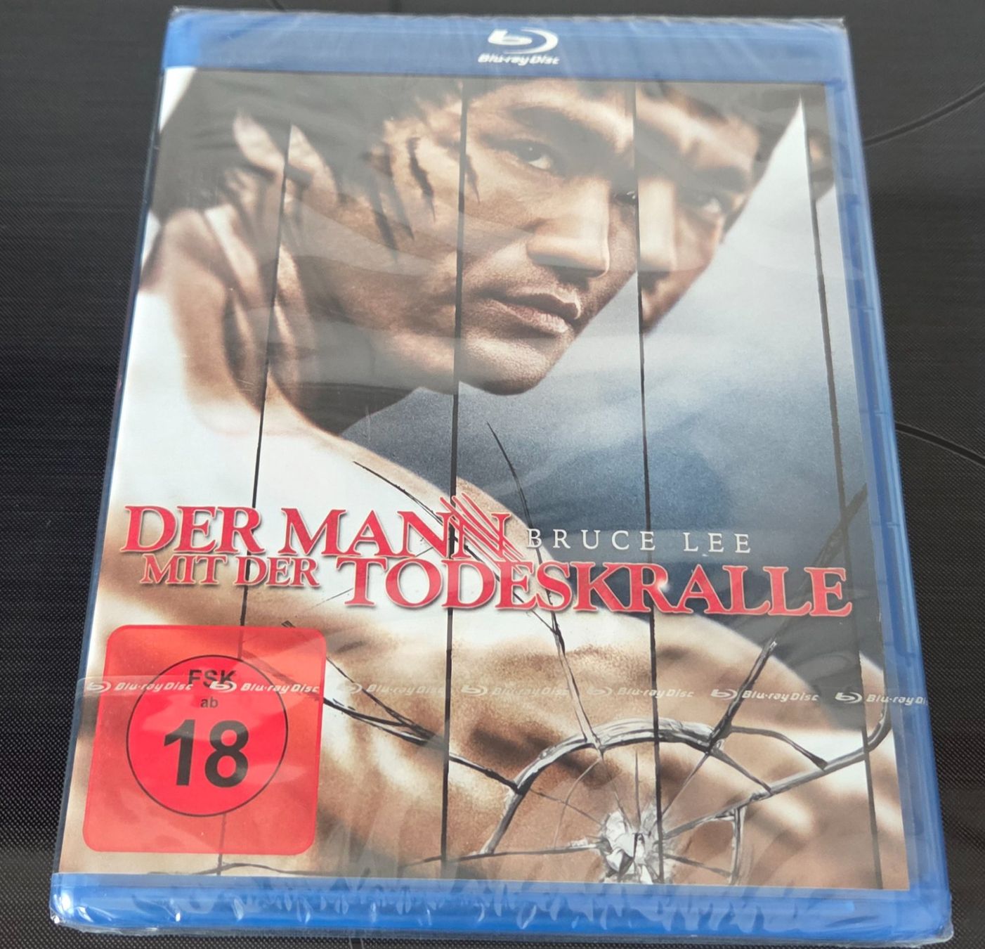 Tutti i DVDs: Der Mann mit der Todeskralle – Nuovo e nell'imballaggio originale da Zofingen venduto da superfanky